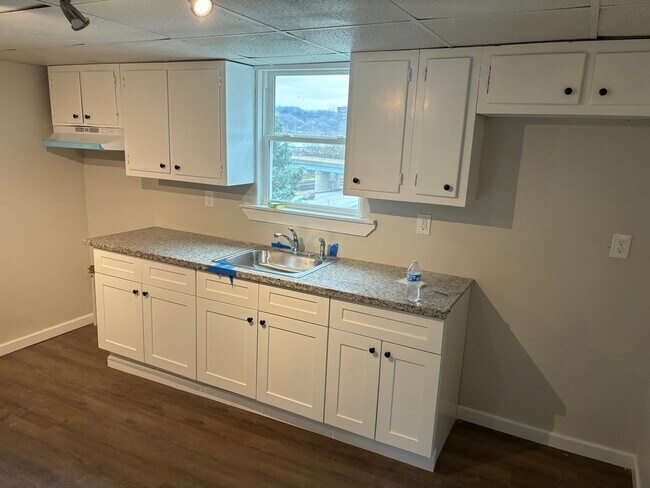Foto del edificio - 281-283-283 Beaver St