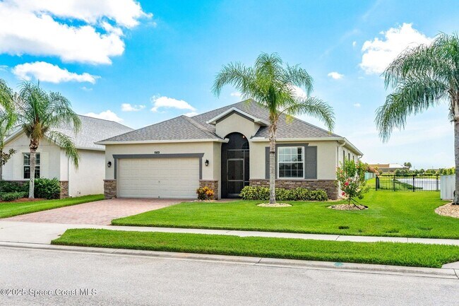 Building Photo - 5724 Trieda Dr