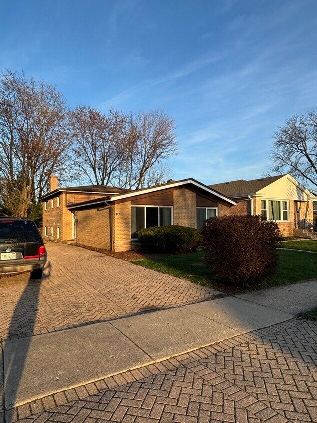 Foto principal - 608 Lavergne Ave