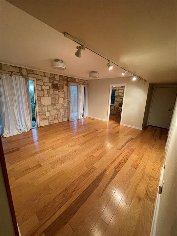 Foto del edificio - 5 Inwood Cir