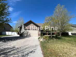 Building Photo - 1941 Oakbrook Rd