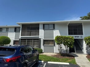Building Photo - 9707 Hammocks Blvd