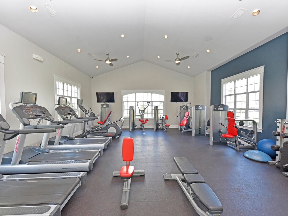 24 Hour Fitness Center - Bel Air