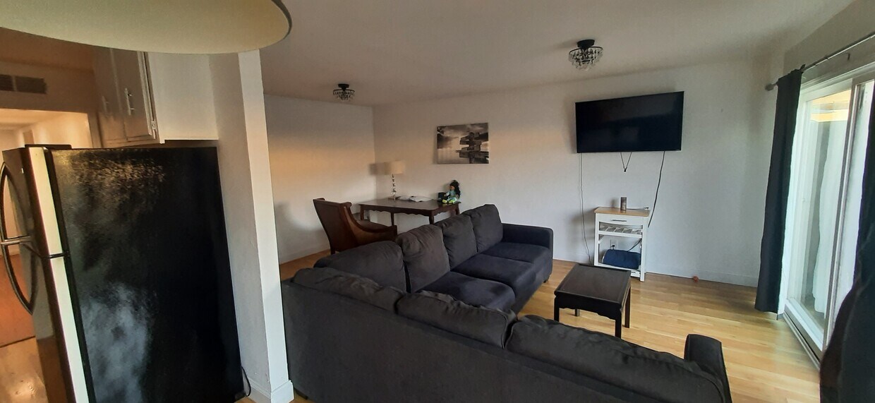 592 Schwerin St, Daly City, CA 94014 Condo for Rent in Daly City, CA