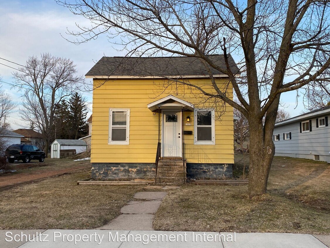 Building Photo - 3 br, 1 bath House - 1909 Prairie Street