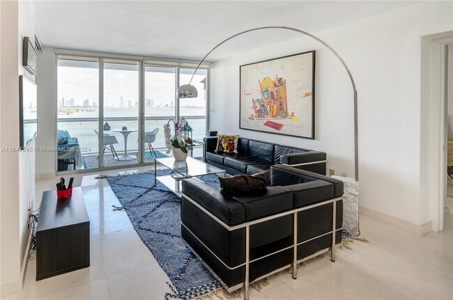 Foto del edificio - 1800 Sunset Harbour Dr
