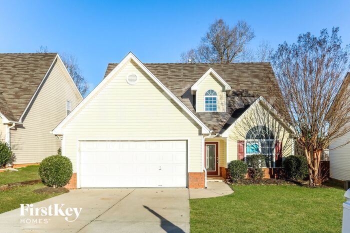 Primary Photo - 150 Kentshire Pl NW