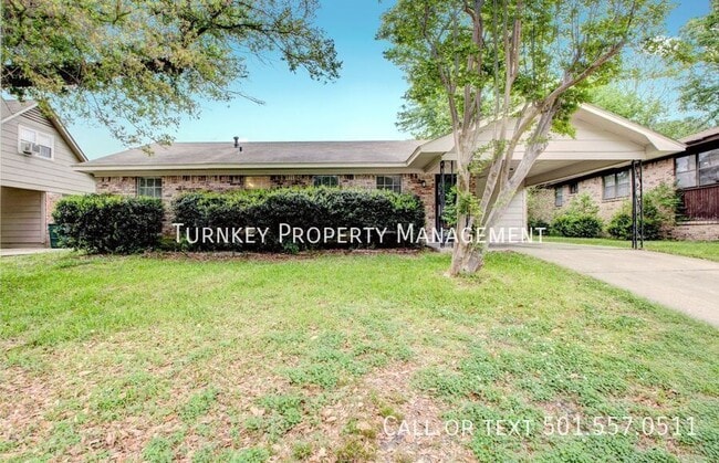 Building Photo - 5306 McClellan Dr