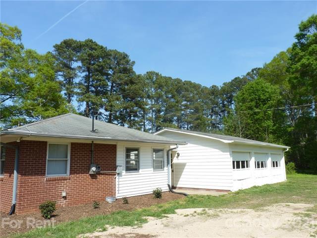 Building Photo - 4407 Back Creek Church Rd