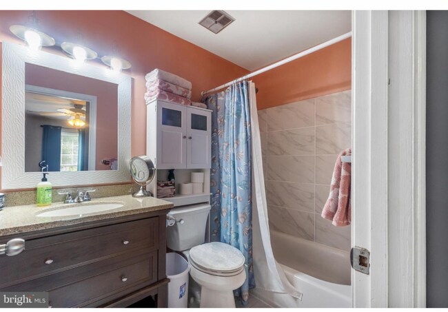 Foto del edificio - 10320 Faire Commons Ct