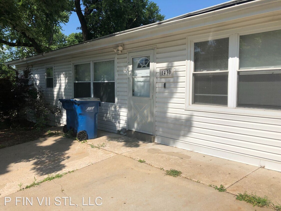 Primary Photo - 3 br, 2.5 bath House - 1430 Moran