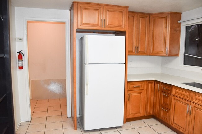 Foto del edificio - Cypress (125-127) South