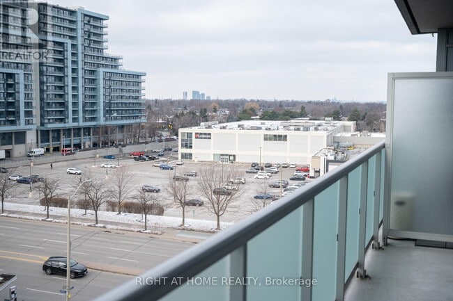 Building Photo - 7 Kenaston Gardens