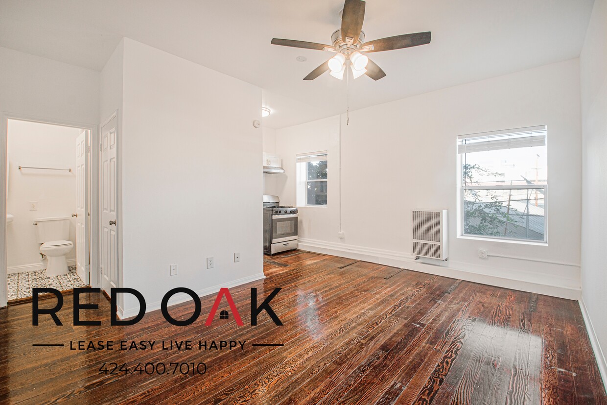 Foto principal - 915 S Carondelet St