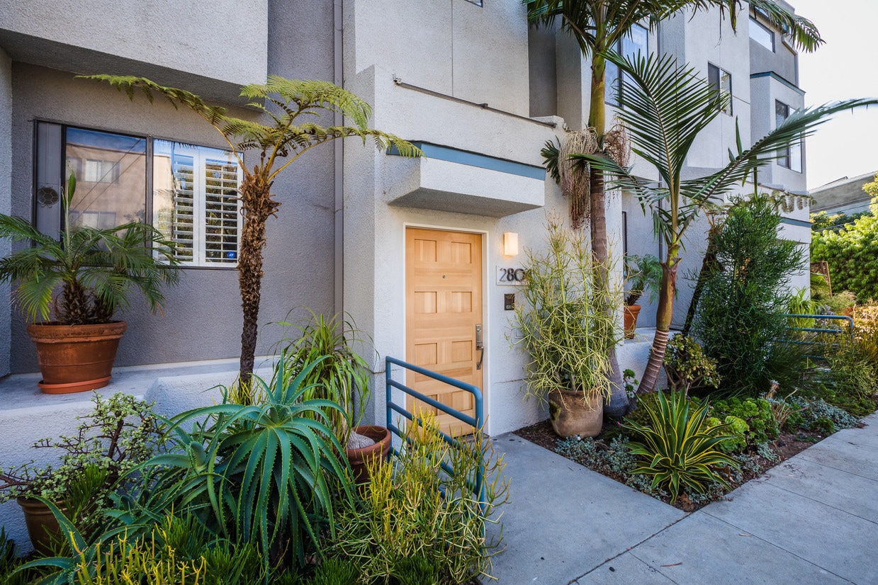 25 Houses Available for Rent in Santa Monica, CA