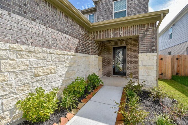 Building Photo - 5822 Quest Valley Dr