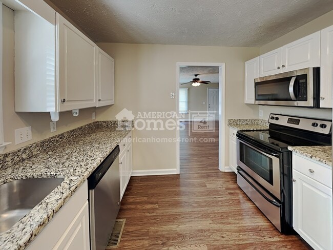 Building Photo - 1714 Bridget Drive