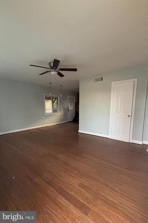 Foto principal - 4802 67th Ave