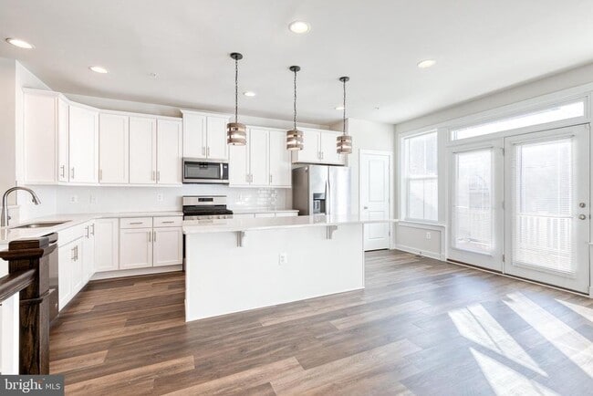 Building Photo - 1424 Becknel Ave