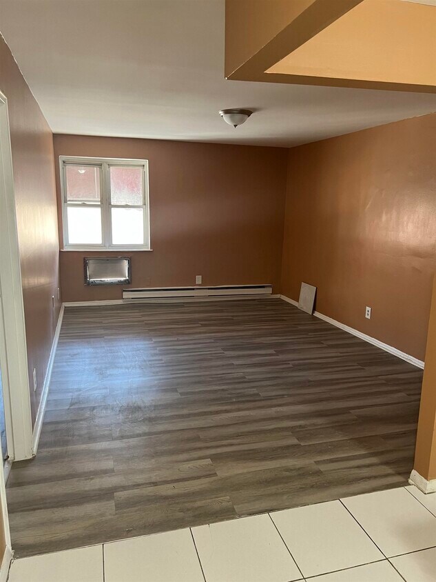 Foto principal - 2613 Bergenline Ave