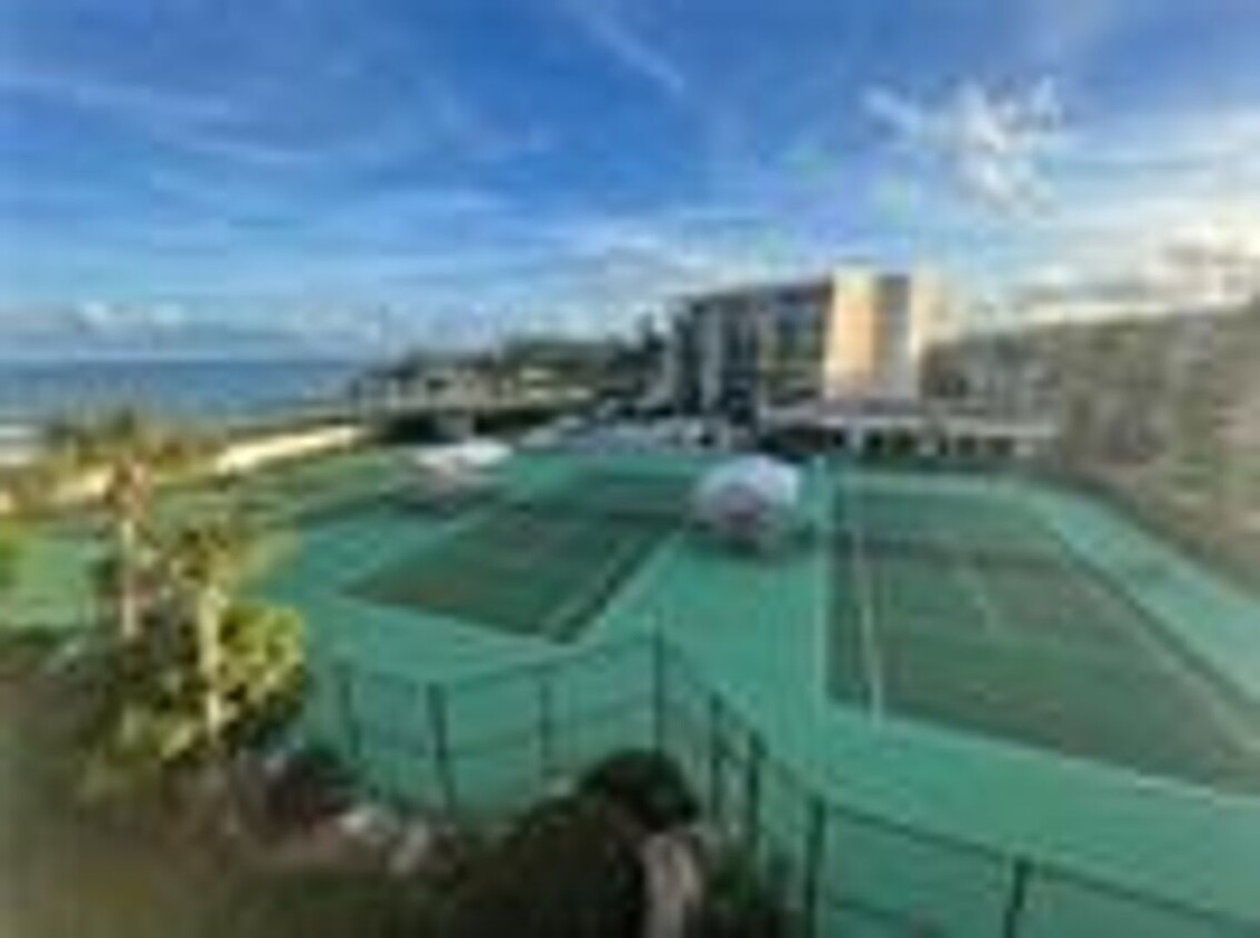 Primary Photo - FURNISHED 2/2 CONDO IN RACQUET CLUB OF VER...