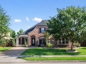Building Photo - 679 Burr Oak Dr