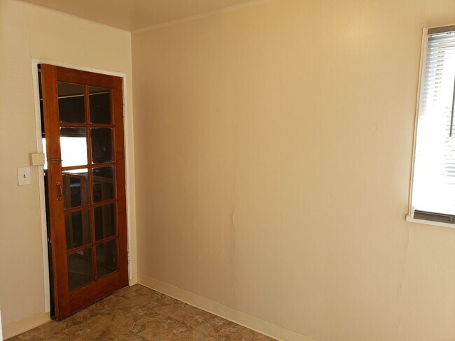 Foto del edificio - Central Sparks 2 Bedroom Home 