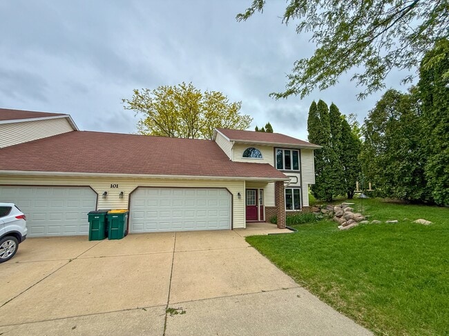Building Photo - 101 W Northlawn Dr