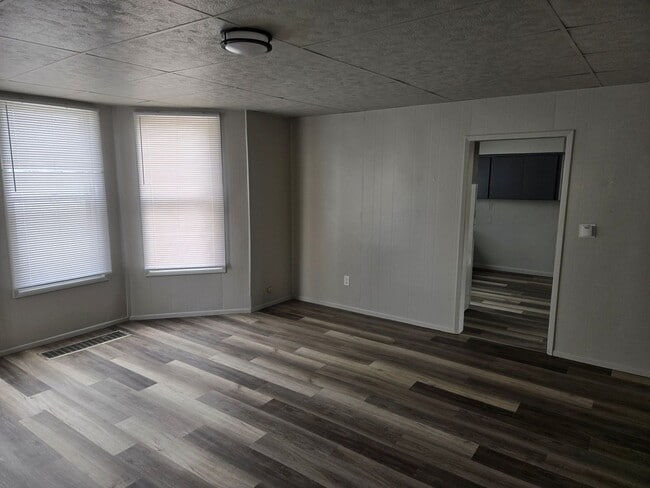 Foto del edificio - 2335 Baker St