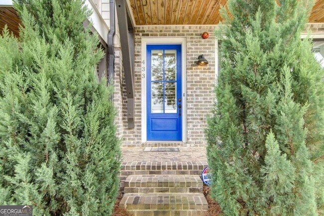Foto del edificio - 433 Chandler Ln