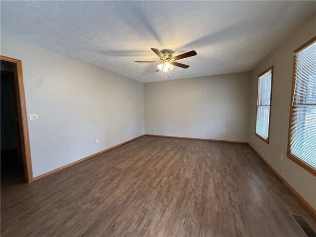 Foto del edificio - 3601 Antique Ct