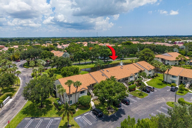 Building Photo - 3386 Lucerne Park Dr