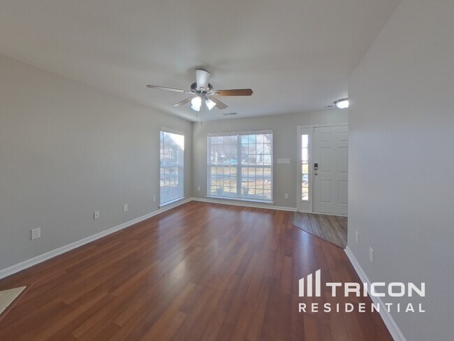 Building Photo - 9306 Chastain Walk Drive Charlotte NC