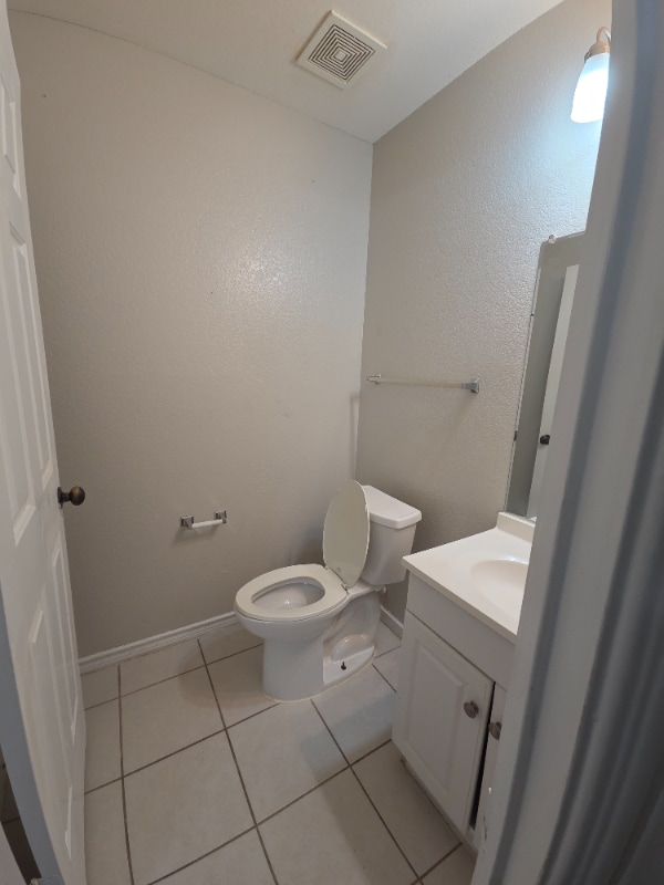 Foto del edificio - 3325 Hanger Ave