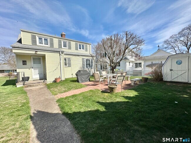 Foto del edificio - 40 Parkway S