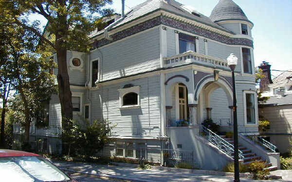 Primary Photo - 601 Buena Vista Ave W