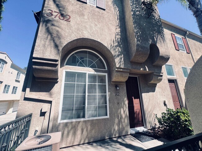 Building Photo - Large Andalucia Carmel Valley 3 Bedroom 2....
