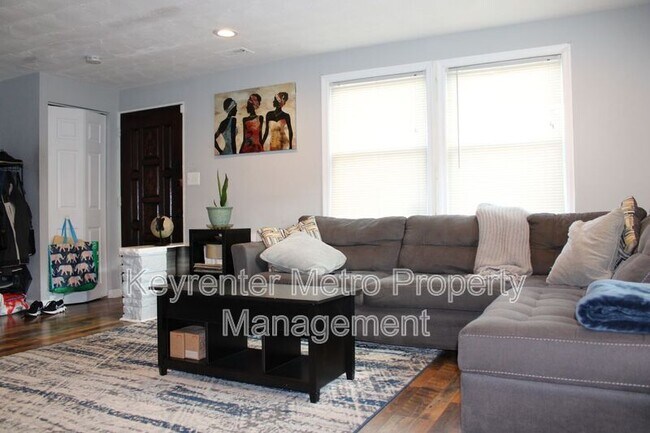 Photo - 1806 Palmer Park Rd House