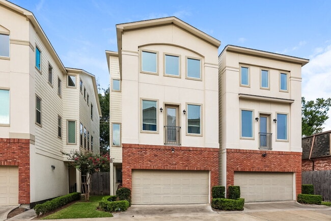 Building Photo - 1213 Cedarpost Tree Springs Pl