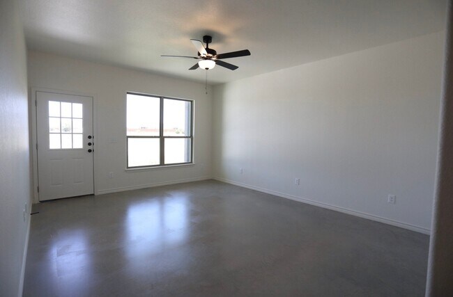 Building Photo - 4144 Long Creek Lane