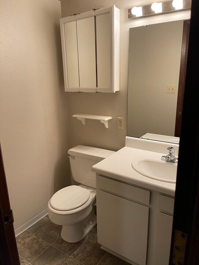 Bathroom - 1204 S 12th St