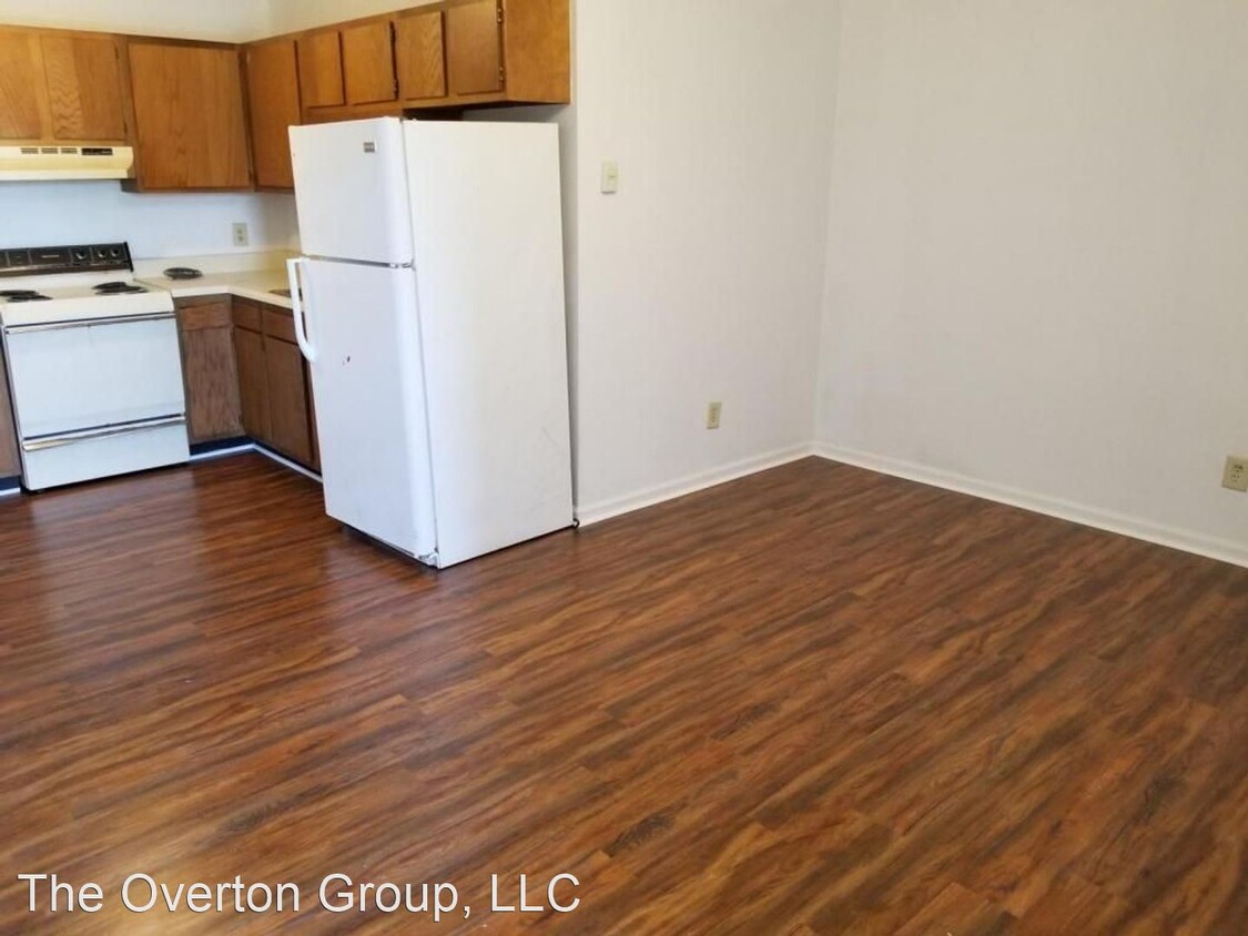 Building Photo - 1088 Cheyenne Ct