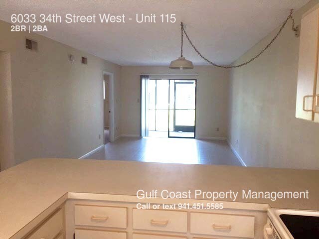 Foto del edificio - 6033 34th St W