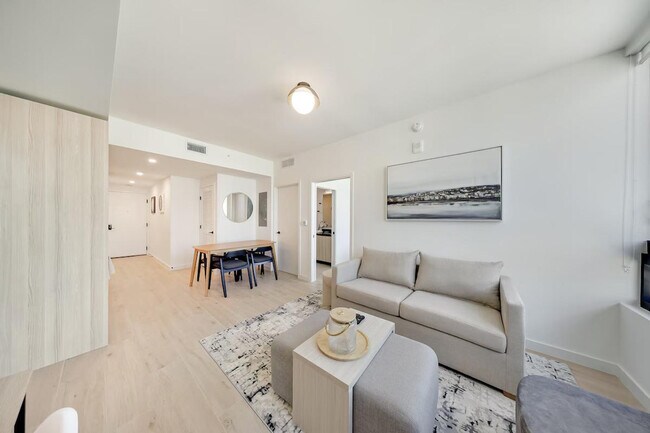 Building Photo - 40 NW 3rd St