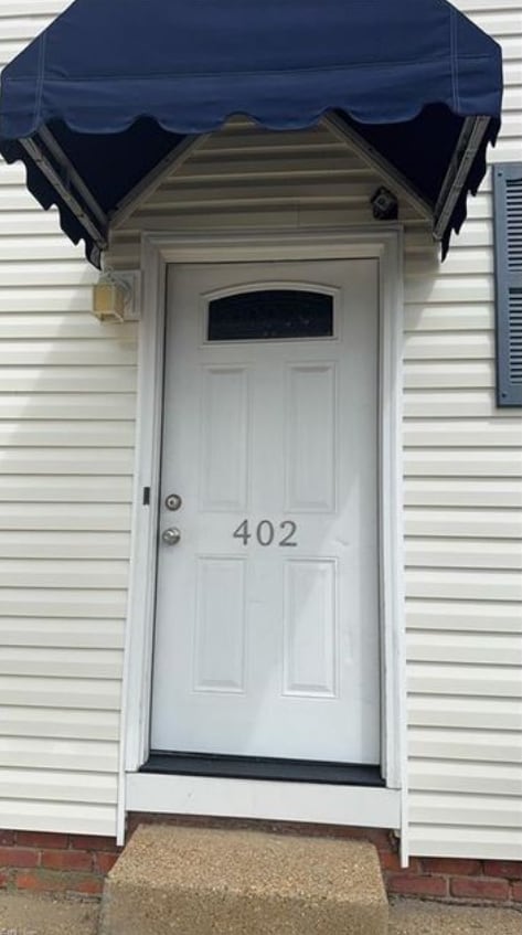 Building Photo - 402 33rd St