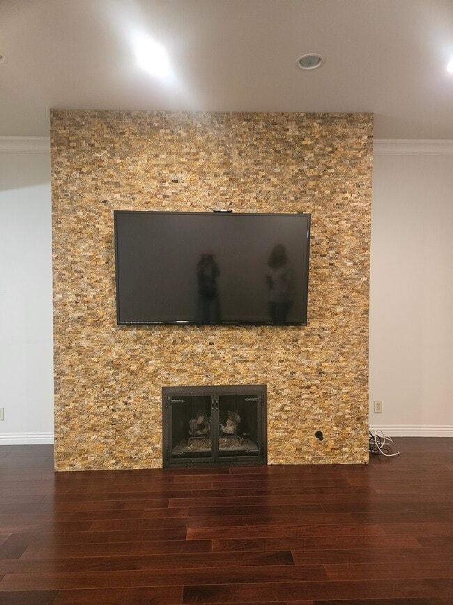 Foto del edificio - 1880 VETERAN Ave