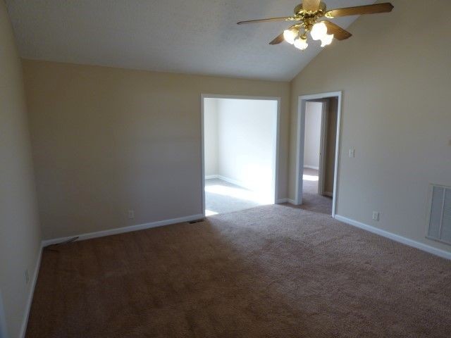 Building Photo - Affordable 3BR Home with Huge Fenced in Yard