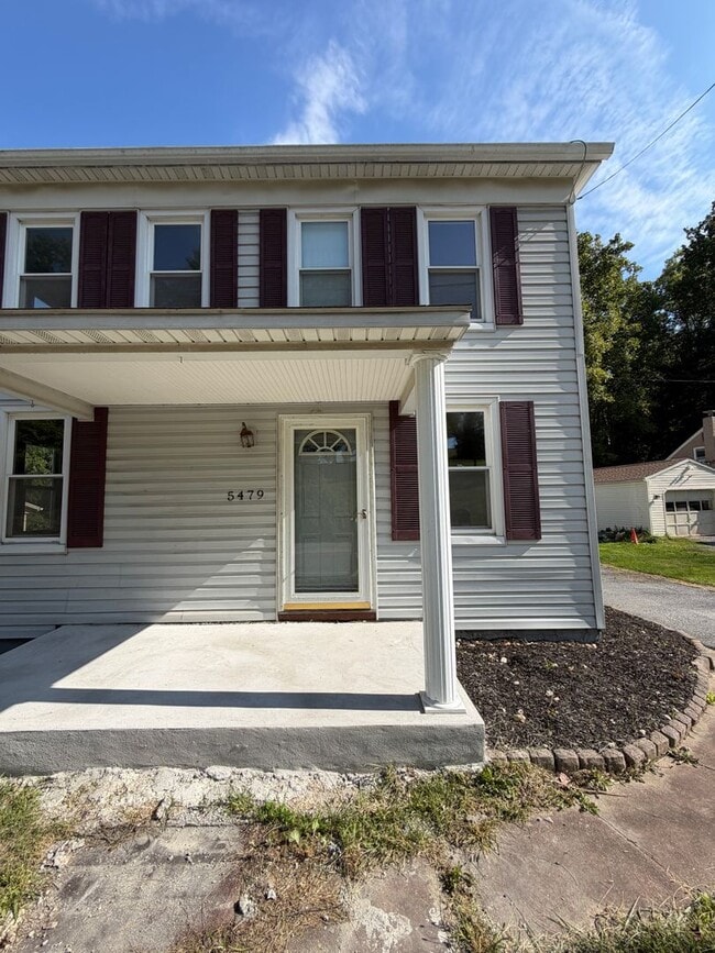 Building Photo - 5479 Lehman Rd