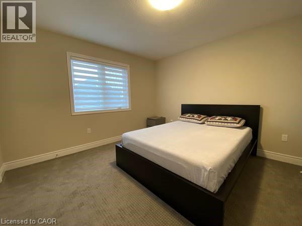 Building Photo - 62 Queensgate Cres