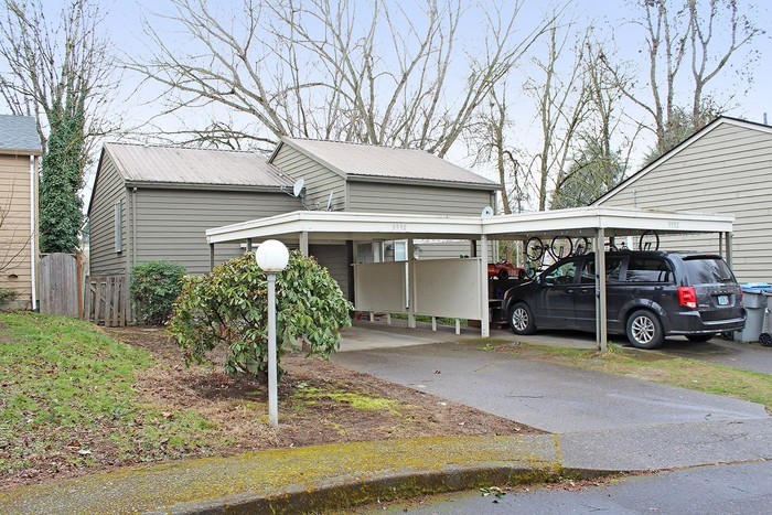 Primary Photo - 9990 SW Garrett St